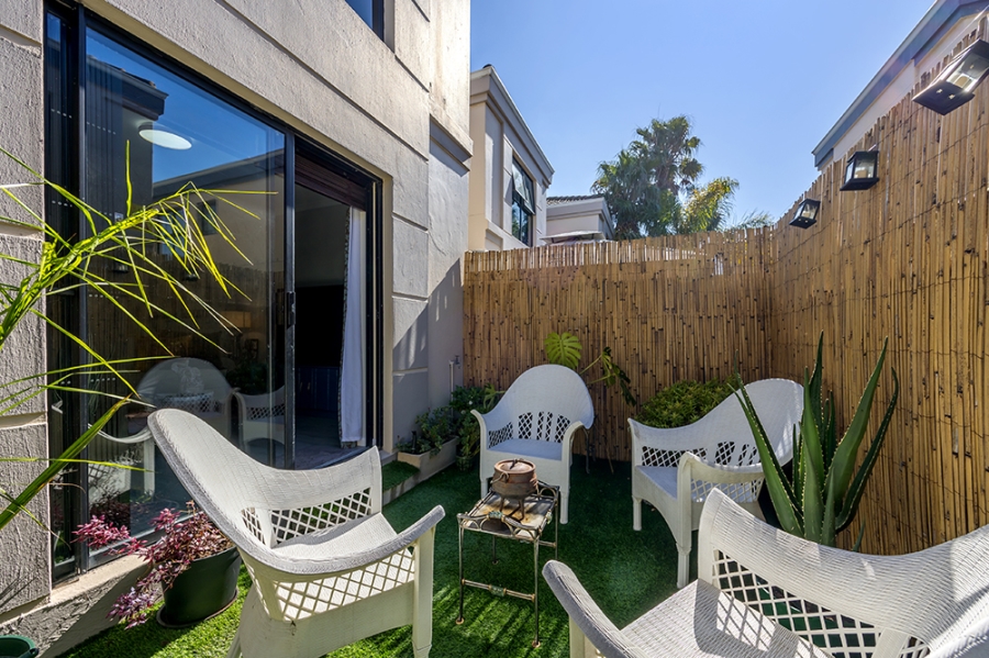 2 Bedroom Property for Sale in Parklands Western Cape